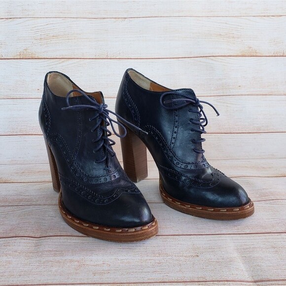 Paul Smith Brogue Leather Lace Up Boots Booties Ankle Heels Navy Blue Women's 40 - Picture 1 of 16